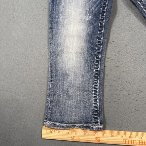 Miss Me Easy Capri Jeans Women 27 Distressed Embellished THICK STITCHING - Picture 6 of 10
